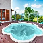 Dom wakacyjny 3 Bedroom Cozy In SantʼAngelo in Vado