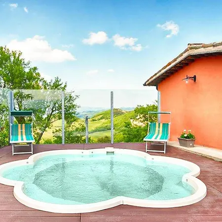 Prázdninový dům 3 Bedroom Cozy In SantʼAngelo in Vado