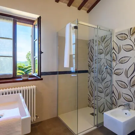 3 Bedroom Cozy In