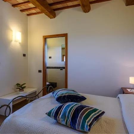 Prázdninový dům 3 Bedroom Cozy In
